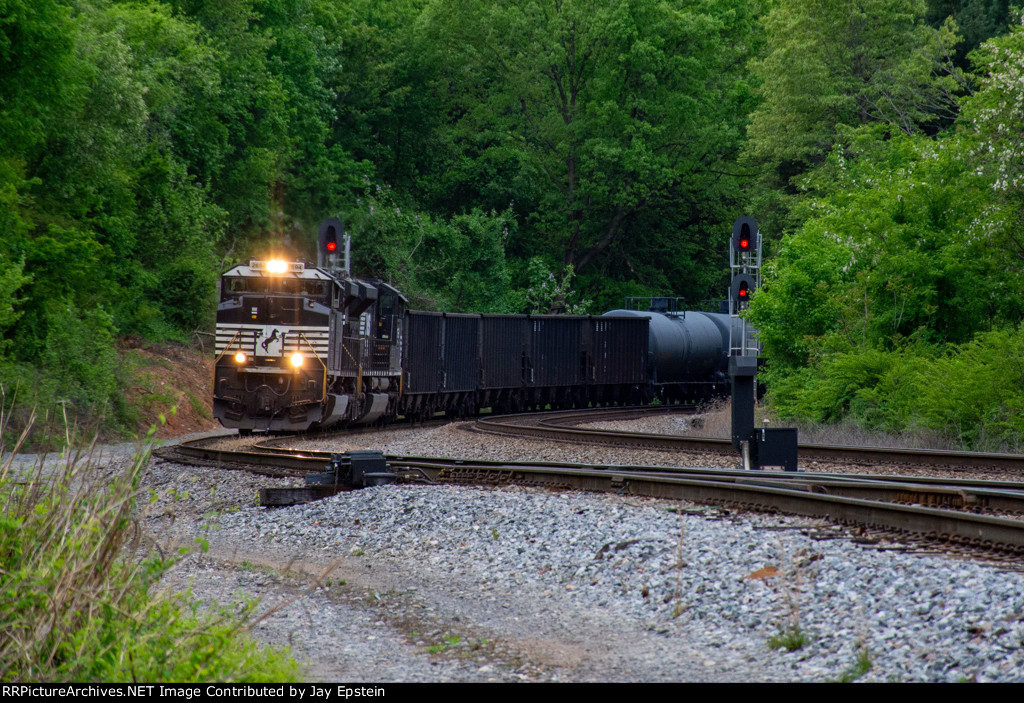 Now arriving from Roanoke